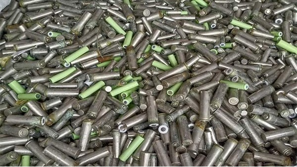 废弃锂电池回收进入发展新旅程：钴锂回收率超90%