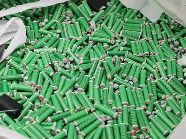 处理回收18650电芯 回收铁壳铝壳电池